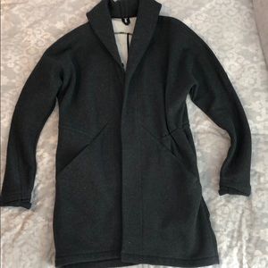 Lululemon sweatshirt jacket